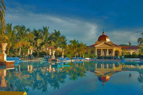 Sandals Resorts International Optimizes Profitably with Big Data