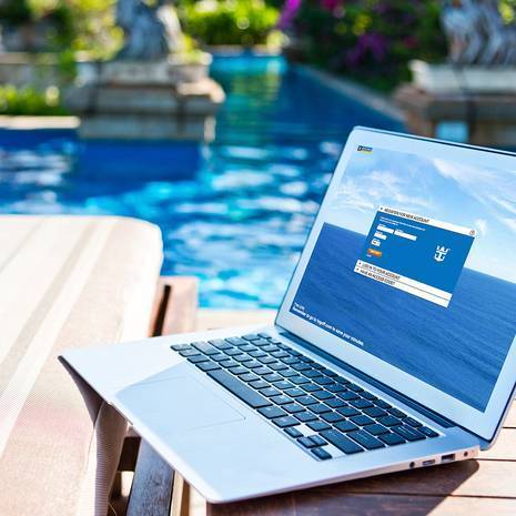 Royal Caribbean International Deploys ElevenOS for Onboard Internet Access to its Entire Fleet of Cruise Ships