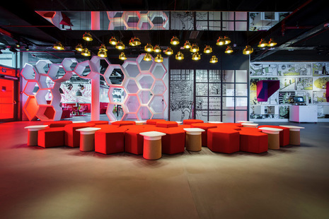 Radisson RED Brussels Lobby