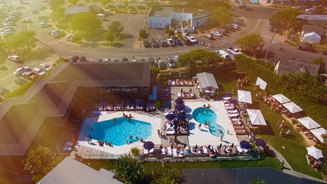 Using Hotel Technology to Keep Those #BeachHouseVibes Coming