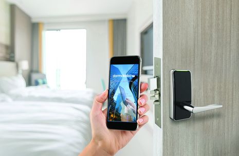 Video Report: dormakaba Announces Advanced Saffire LX™ Electronic Lock at HITEC