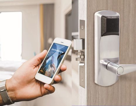 HITEC News: dormakaba Launches RT Plus BLE-Enabled RFID Lock for Easy Magstripe Upgrades