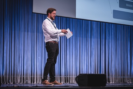 Understanding The “Transparent Guest”