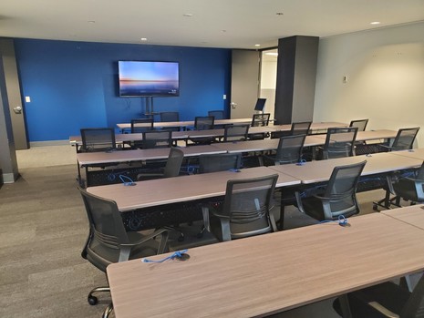 Cloud5 Communications Demonstrates Hospitality Market Rebound With Opening of Toronto Contact Center 