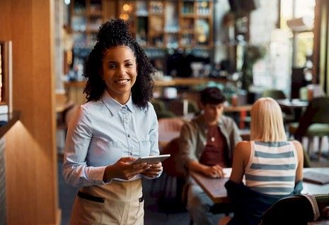 6 Technologies That Boost F&B Revenue