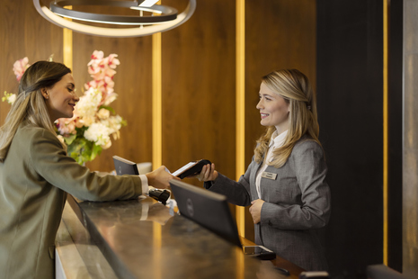 Point Vs. Integrated Hospitality Solutions: Which Approach to Tech Is Right for You?