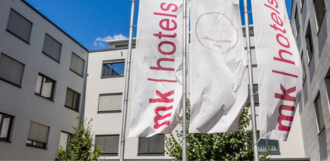 mk | hotels cuts human-assisted calls by 50% and saves 70 hours with AI